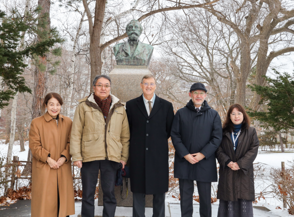 Caleb Kimball King, William S. Clark’s descendant, visited Hokkaido University