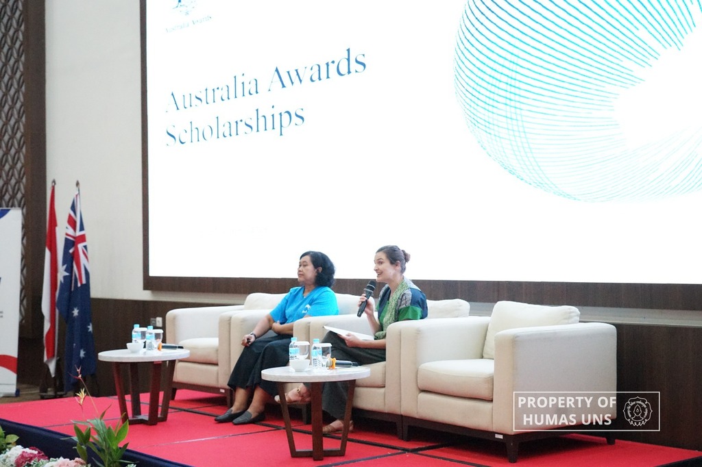 Introducing Australia Awards Scholarship, #AussieBanget University Roadshow Held at UNS
