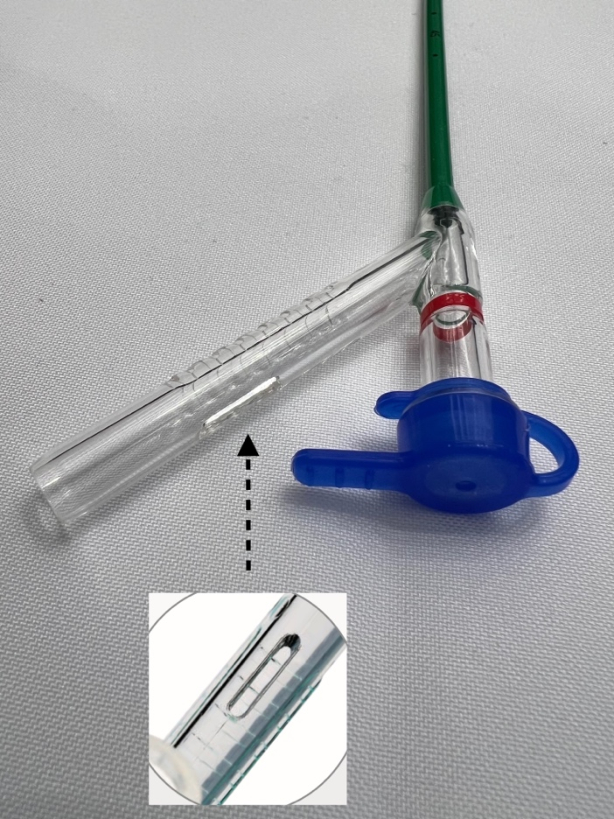 Real time monitoring of intrarenal pressures while using the flexible and navigable suction ureteral access sheath