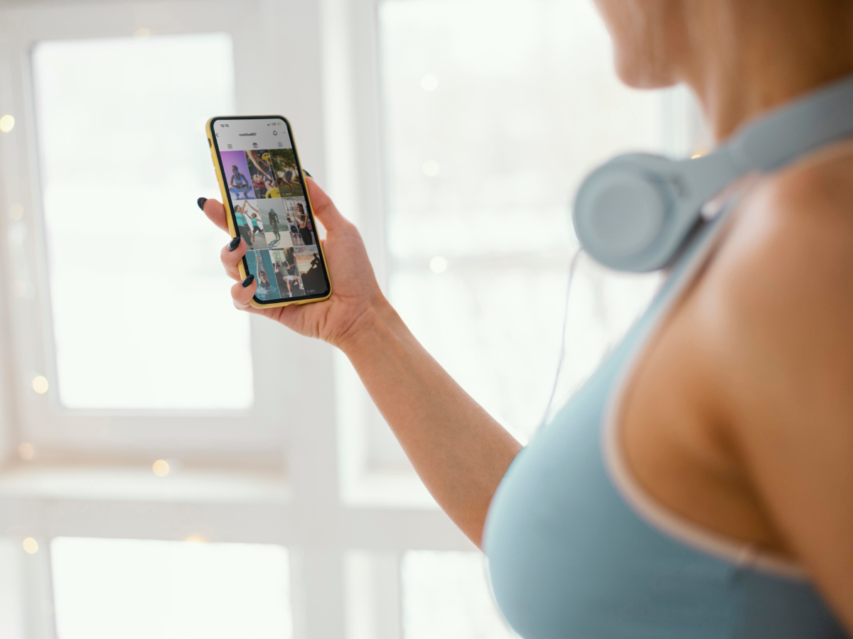 Interventions That Use Highly Visual Social Media Platforms to Tackle Unhealthy Body Image in Adolescents and Young Adults: Systematic Review of Randomized Controlled Trials and Quasi-Experimental Studies