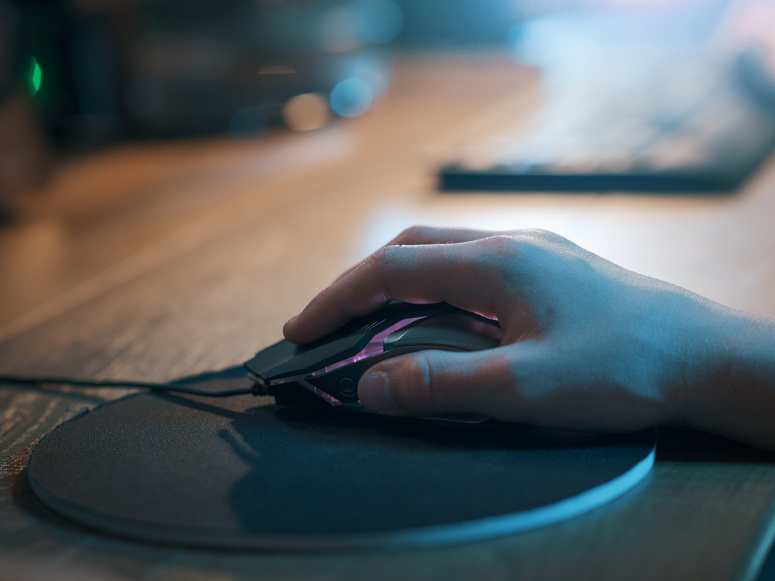 Role of Gaming Devices Associated With Internet Gaming Disorder in China: Cross-sectional Study