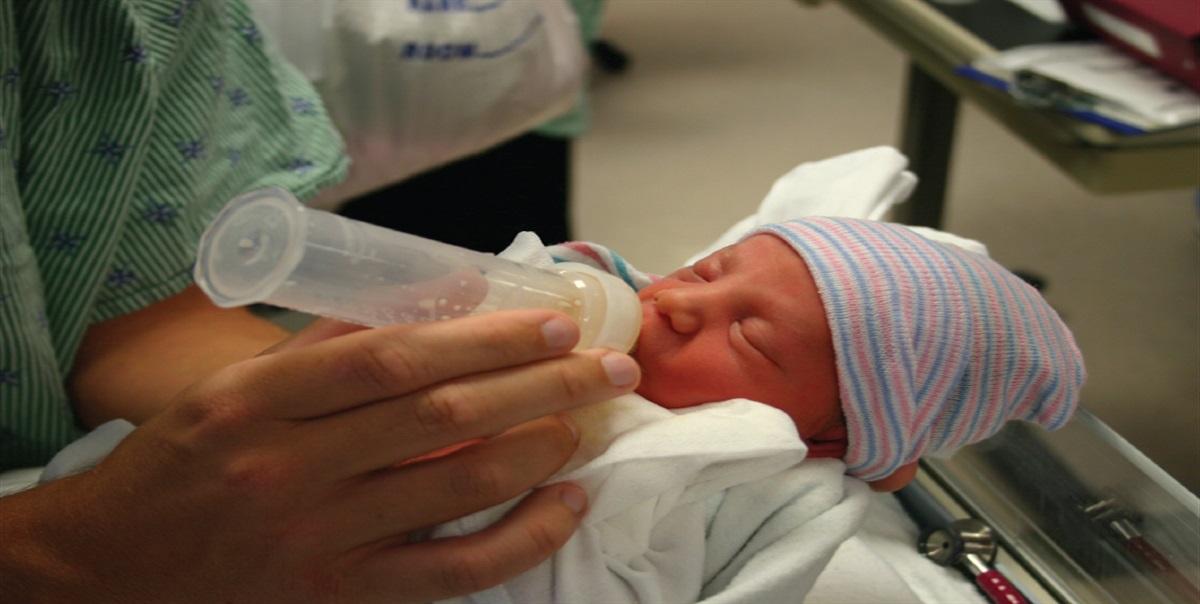 Parental Participation in Preterm Infant Feeding in the Neonatal Intensive Care Unit