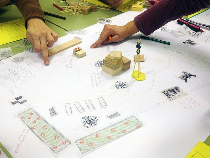 Children and Young People’s Involvement in Designing Applied Games: Scoping Review