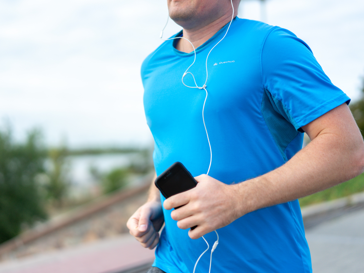 The Change in Exergaming From Before to During the COVID-19 Pandemic Among Young Adults: Longitudinal Study
