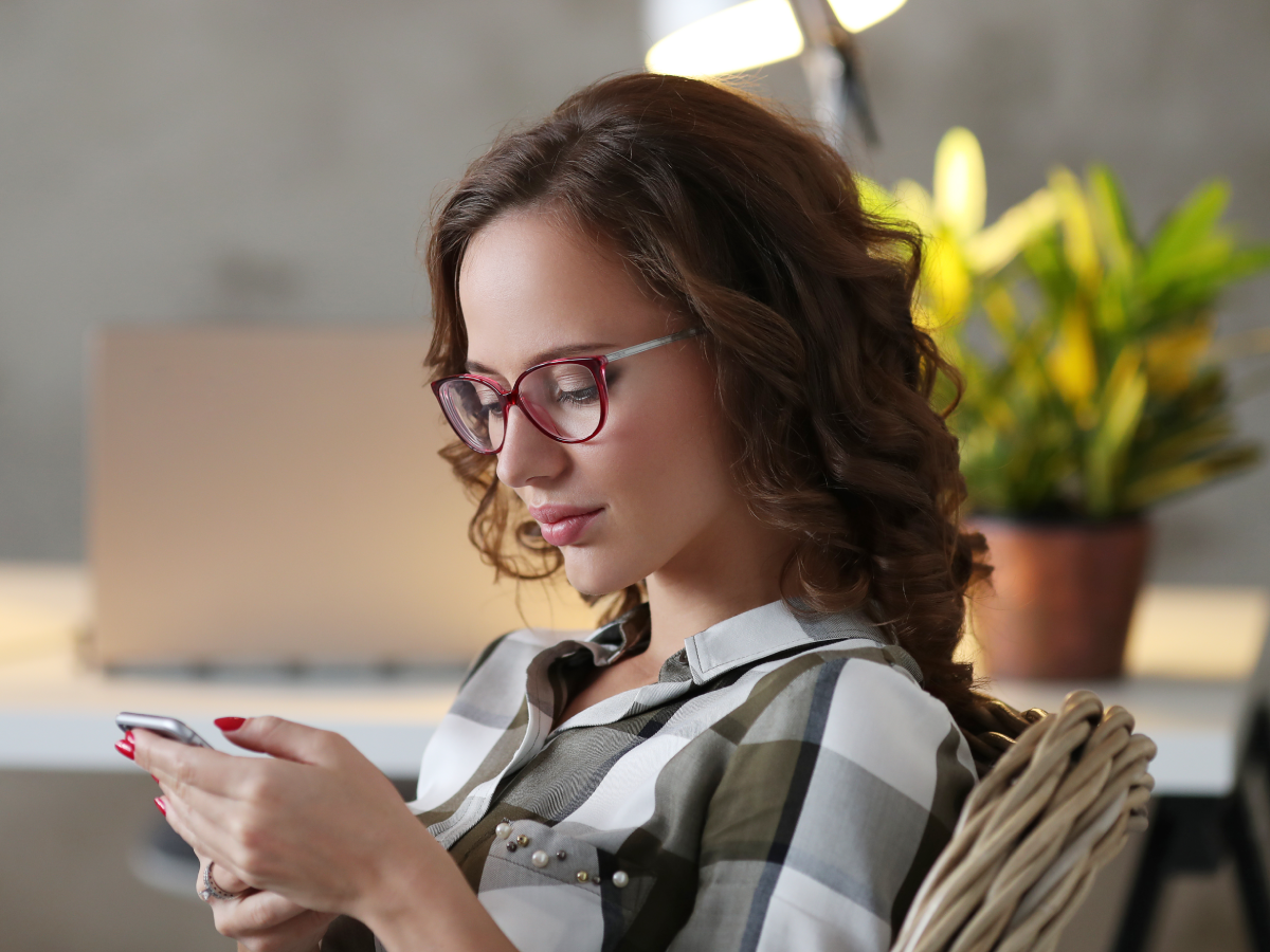 Practical Benefits, Challenges, and Recommendations on Social Media Recruitment: Multi-Stakeholder Interview Study