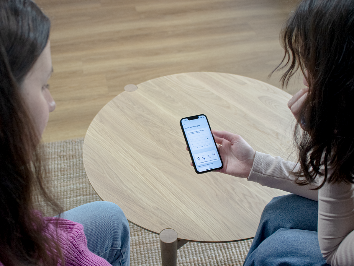 Efficacy of a Brief Blended Cognitive Behavioral Therapy Program for the Treatment of Depression and Anxiety in University Students: Uncontrolled Intervention Study
